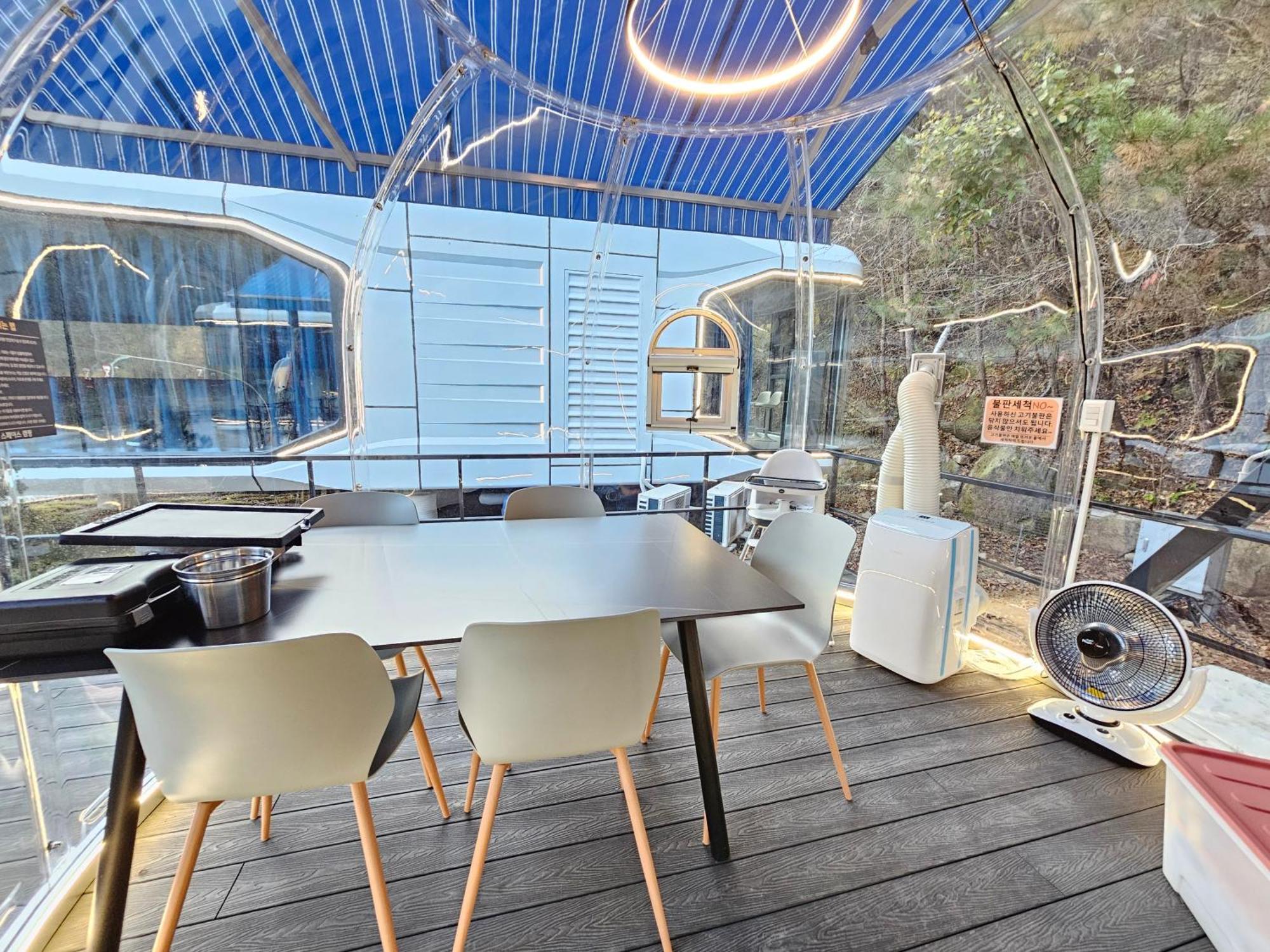 Galaxy X Hotel Type Caravan Glamping & Pension 平昌 外观 照片