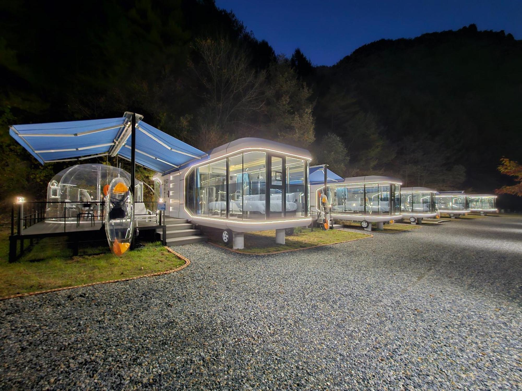 Galaxy X Hotel Type Caravan Glamping & Pension 平昌 外观 照片