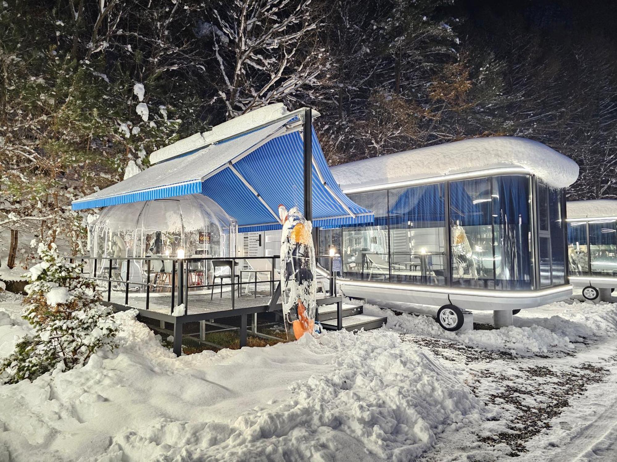 Galaxy X Hotel Type Caravan Glamping & Pension 平昌 外观 照片